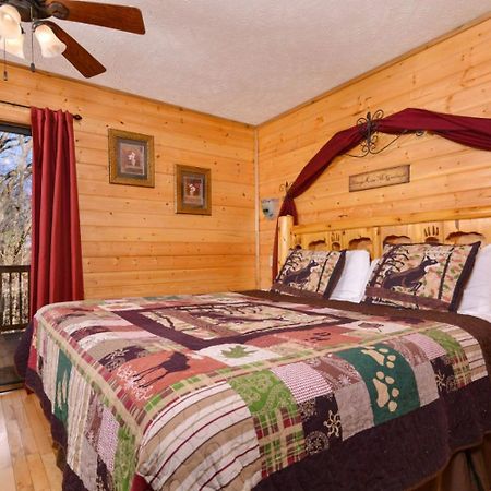 Romantic Retreat Pigeon Forge Exterior photo